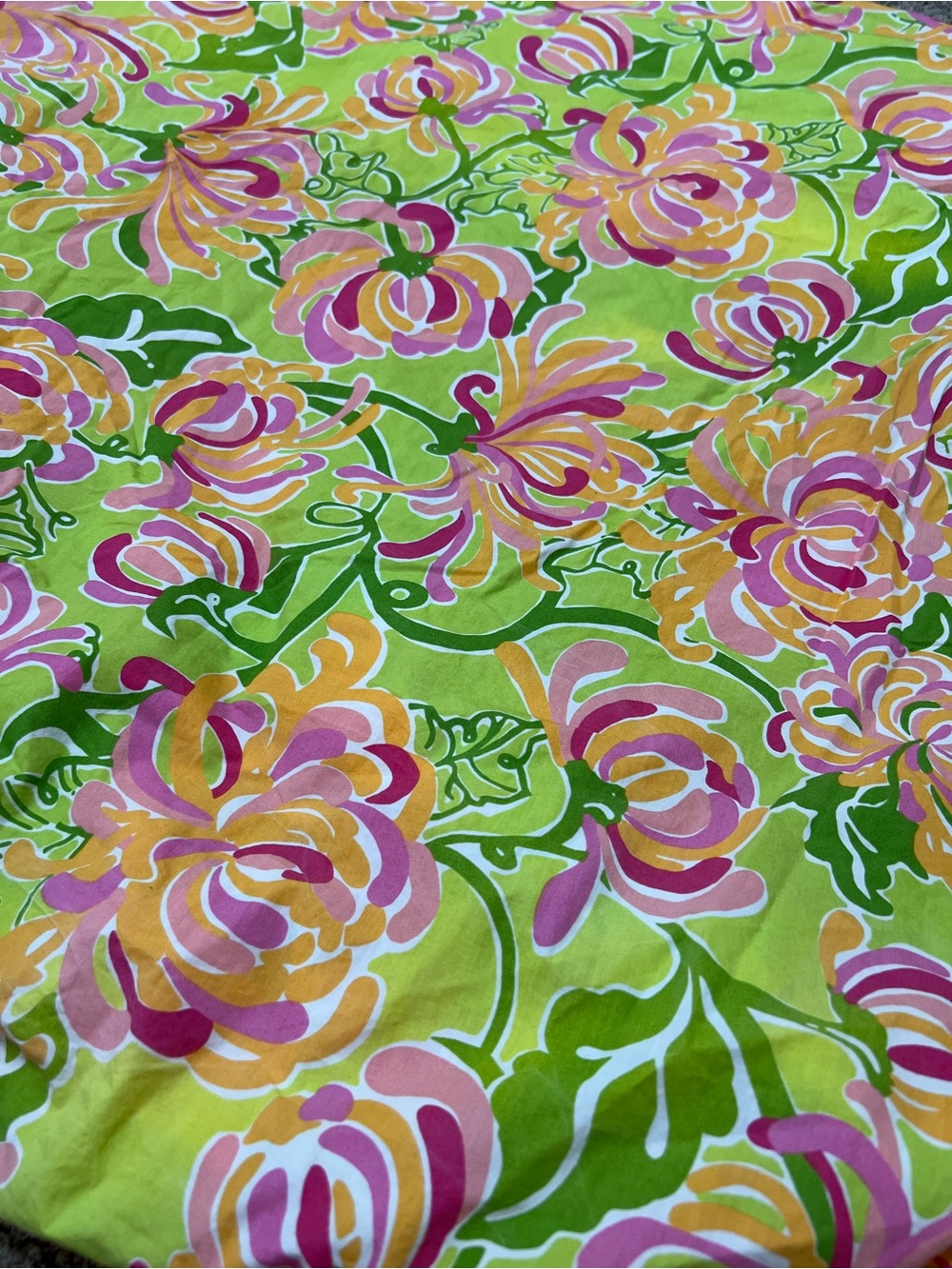 Lilly Pulitzer x Garnet Hill Floral King Size Fitted Sheet Lime Green/Pink - Picture 3 of 7